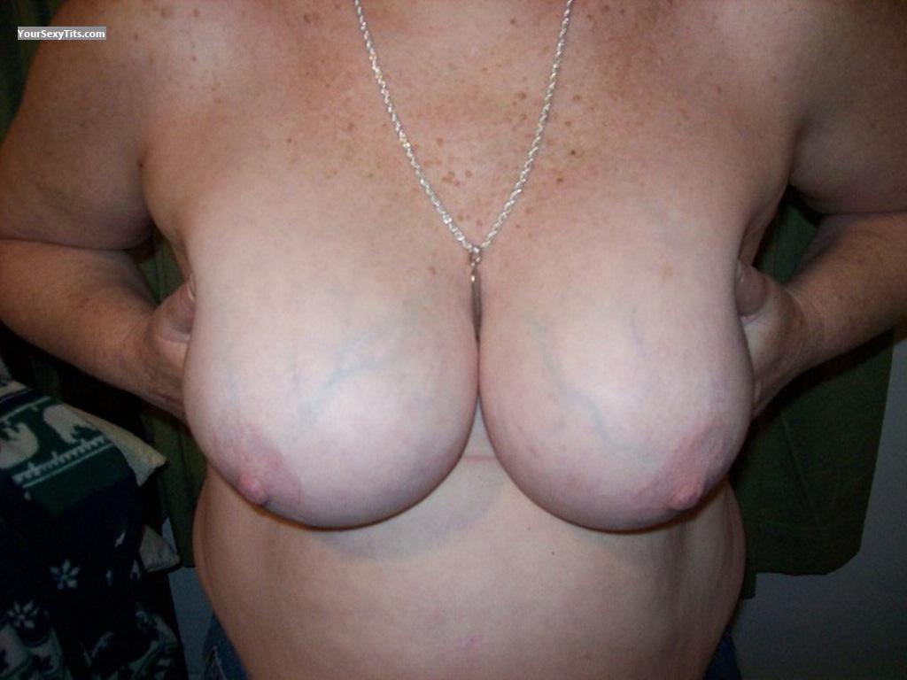 Tit Flash: Wife's Very Big Tits - Ample Annie from United States